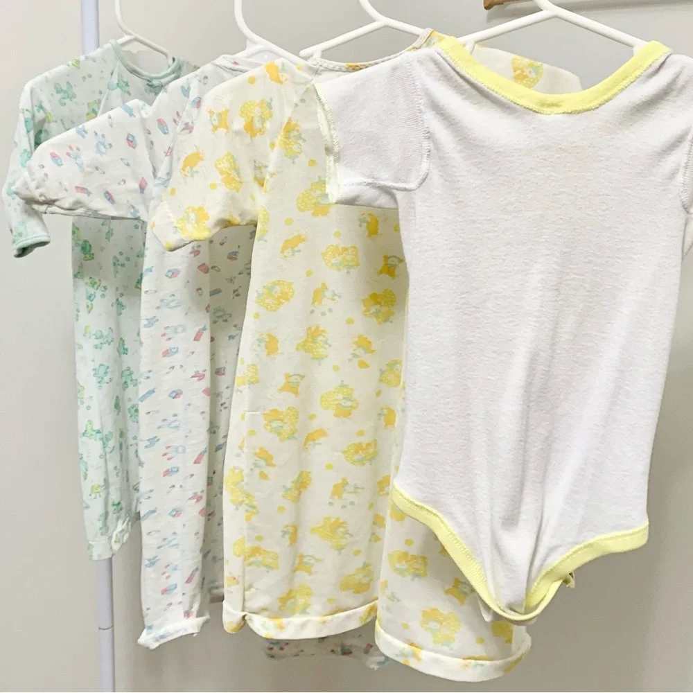 70s Vintage Baby Layettes Onesie - Lot of 4 - Carters Spencer’s Curity Newborn